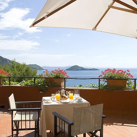 Il Pellicano 5* بورتو إركولي