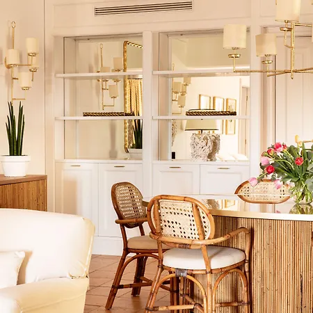 Il Pellicano فندق 5*