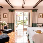 Il Pellicano Szálloda